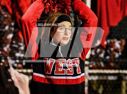 Thumbnail 2 in Lakota West vs. Archbishop Moeller (OHSAA Region 4 Regional Final) photogallery.