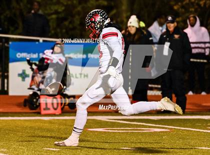 Thumbnail 2 in Lakota West vs. Archbishop Moeller (OHSAA Region 4 Regional Final) photogallery.