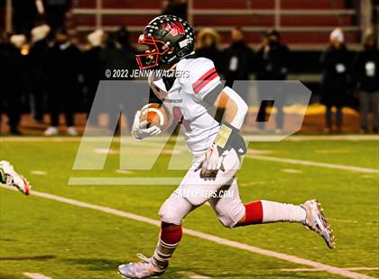 Thumbnail 1 in Lakota West vs. Archbishop Moeller (OHSAA Region 4 Regional Final) photogallery.