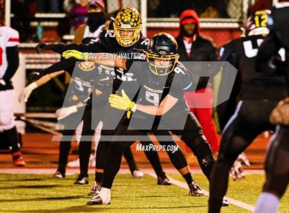Thumbnail 2 in Lakota West vs. Archbishop Moeller (OHSAA Region 4 Regional Final) photogallery.