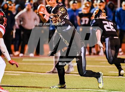 Thumbnail 1 in Lakota West vs. Archbishop Moeller (OHSAA Region 4 Regional Final) photogallery.