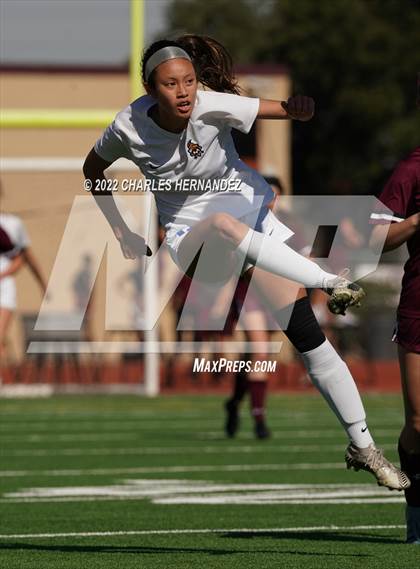 Thumbnail 1 in Anderson vs A&M Consolidated (College Station Classic) photogallery.