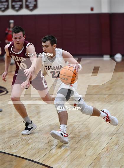 Thumbnail 1 in Panama vs Warner (OSSAA 2A Regional Playoff) photogallery.