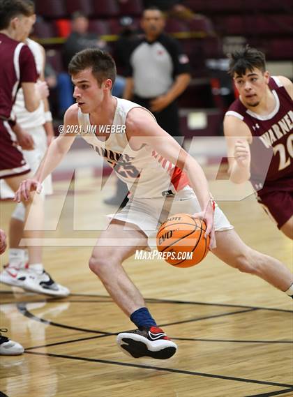 Thumbnail 1 in Panama vs Warner (OSSAA 2A Regional Playoff) photogallery.