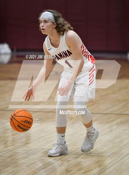 Thumbnail 3 in Panama vs Warner (OSSAA 2A Regional Playoff) photogallery.