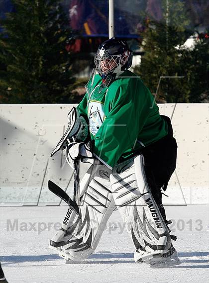 Thumbnail 2 in Oakville vs. Lindbergh (St. Louis Winter Classic) photogallery.