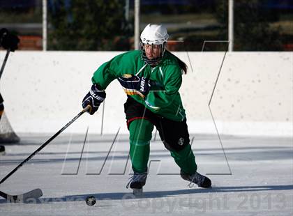 Thumbnail 3 in Oakville vs. Lindbergh (St. Louis Winter Classic) photogallery.