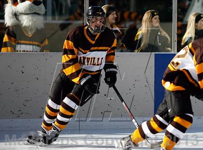 Thumbnail 2 in Oakville vs. Lindbergh (St. Louis Winter Classic) photogallery.