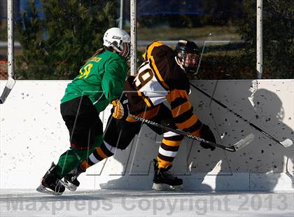 Thumbnail 1 in Oakville vs. Lindbergh (St. Louis Winter Classic) photogallery.