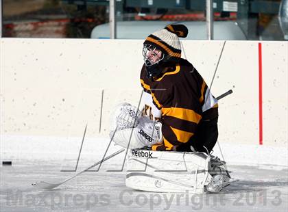 Thumbnail 2 in Oakville vs. Lindbergh (St. Louis Winter Classic) photogallery.
