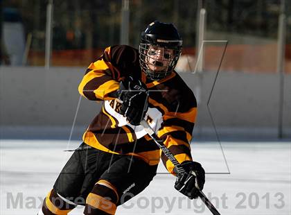 Thumbnail 3 in Oakville vs. Lindbergh (St. Louis Winter Classic) photogallery.