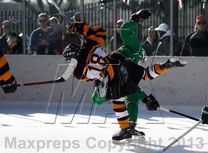Thumbnail 3 in Oakville vs. Lindbergh (St. Louis Winter Classic) photogallery.