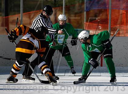 Thumbnail 2 in Oakville vs. Lindbergh (St. Louis Winter Classic) photogallery.
