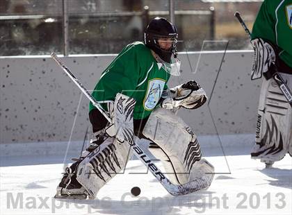 Thumbnail 2 in Oakville vs. Lindbergh (St. Louis Winter Classic) photogallery.