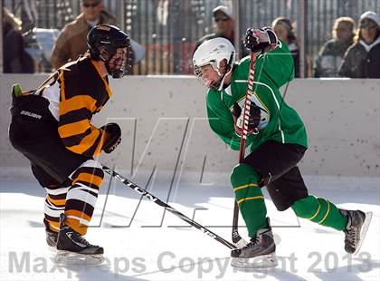 Thumbnail 2 in Oakville vs. Lindbergh (St. Louis Winter Classic) photogallery.