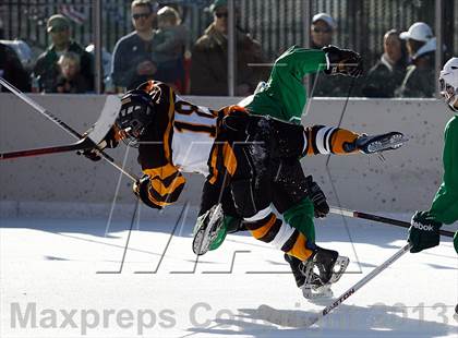 Thumbnail 1 in Oakville vs. Lindbergh (St. Louis Winter Classic) photogallery.
