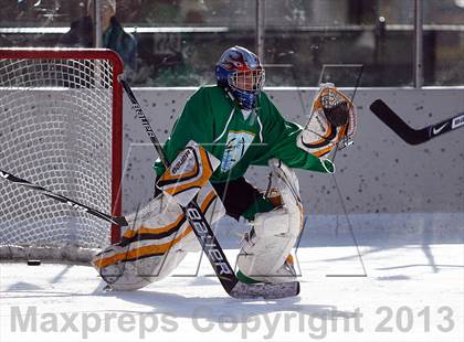 Thumbnail 2 in Oakville vs. Lindbergh (St. Louis Winter Classic) photogallery.