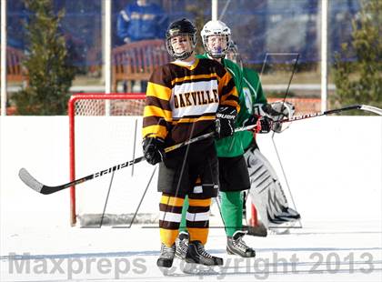 Thumbnail 2 in Oakville vs. Lindbergh (St. Louis Winter Classic) photogallery.
