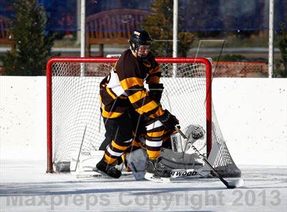 Thumbnail 3 in Oakville vs. Lindbergh (St. Louis Winter Classic) photogallery.