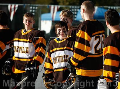 Thumbnail 3 in Oakville vs. Lindbergh (St. Louis Winter Classic) photogallery.