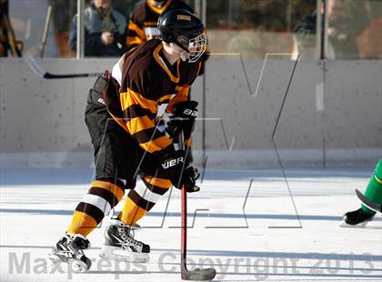Thumbnail 3 in Oakville vs. Lindbergh (St. Louis Winter Classic) photogallery.
