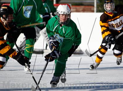 Thumbnail 2 in Oakville vs. Lindbergh (St. Louis Winter Classic) photogallery.