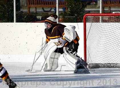 Thumbnail 3 in Oakville vs. Lindbergh (St. Louis Winter Classic) photogallery.