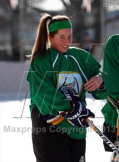 Thumbnail 2 in Oakville vs. Lindbergh (St. Louis Winter Classic) photogallery.