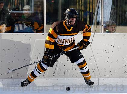 Thumbnail 3 in Oakville vs. Lindbergh (St. Louis Winter Classic) photogallery.