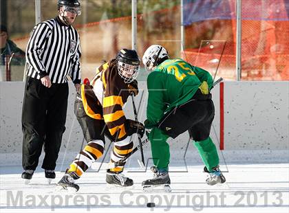 Thumbnail 1 in Oakville vs. Lindbergh (St. Louis Winter Classic) photogallery.