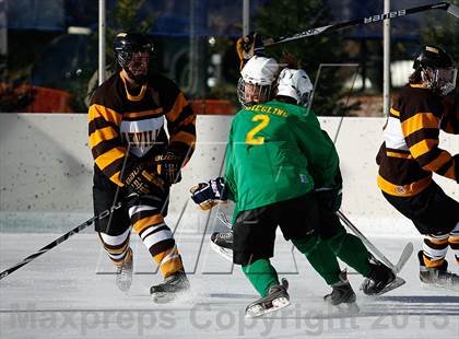 Thumbnail 3 in Oakville vs. Lindbergh (St. Louis Winter Classic) photogallery.