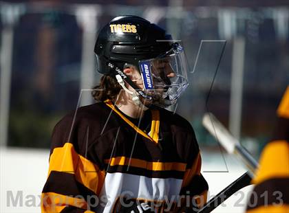 Thumbnail 1 in Oakville vs. Lindbergh (St. Louis Winter Classic) photogallery.