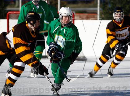 Thumbnail 3 in Oakville vs. Lindbergh (St. Louis Winter Classic) photogallery.