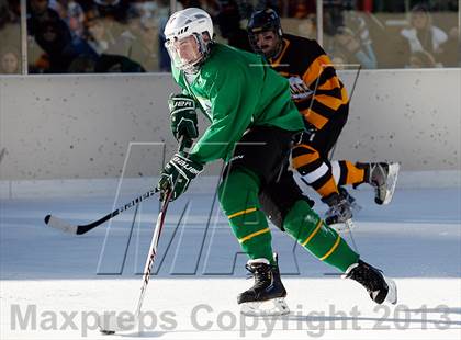 Thumbnail 1 in Oakville vs. Lindbergh (St. Louis Winter Classic) photogallery.