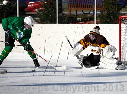 Thumbnail 2 in Oakville vs. Lindbergh (St. Louis Winter Classic) photogallery.