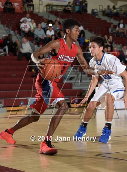 Thumbnail 1 in Redondo Union vs Bishop Gorman (MaxPreps Holiday Classic) photogallery.