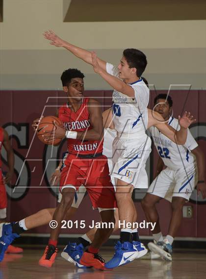 Thumbnail 1 in Redondo Union vs Bishop Gorman (MaxPreps Holiday Classic) photogallery.