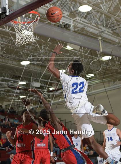 Thumbnail 3 in Redondo Union vs Bishop Gorman (MaxPreps Holiday Classic) photogallery.