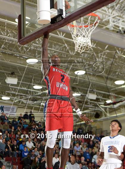 Thumbnail 2 in Redondo Union vs Bishop Gorman (MaxPreps Holiday Classic) photogallery.