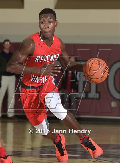 Thumbnail 3 in Redondo Union vs Bishop Gorman (MaxPreps Holiday Classic) photogallery.