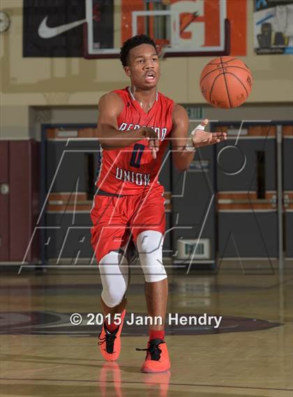 Thumbnail 1 in Redondo Union vs Bishop Gorman (MaxPreps Holiday Classic) photogallery.