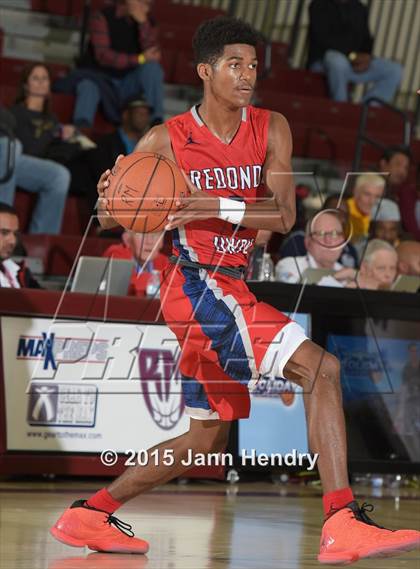 Thumbnail 2 in Redondo Union vs Bishop Gorman (MaxPreps Holiday Classic) photogallery.