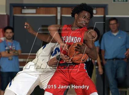Thumbnail 2 in Redondo Union vs Bishop Gorman (MaxPreps Holiday Classic) photogallery.