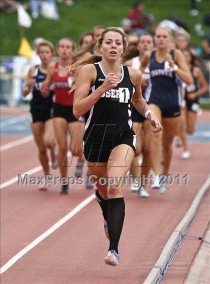 Thumbnail 1 in CIF State Track & Field Championships (1600m) photogallery.