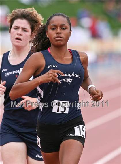 Thumbnail 2 in CIF State Track & Field Championships (1600m) photogallery.