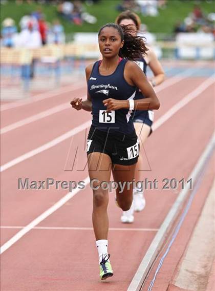 Thumbnail 2 in CIF State Track & Field Championships (1600m) photogallery.