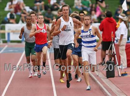 Thumbnail 3 in CIF State Track & Field Championships (1600m) photogallery.