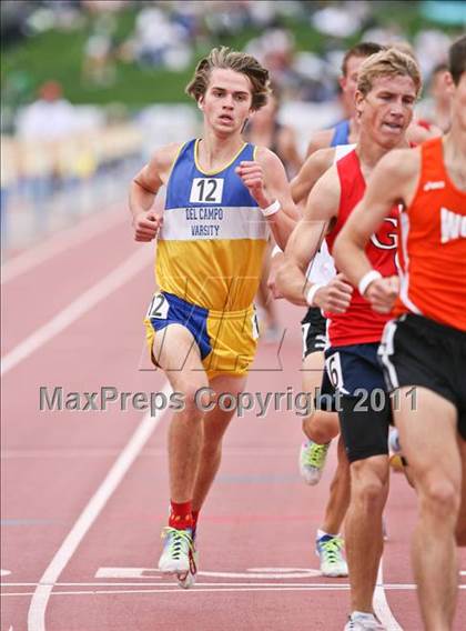 Thumbnail 1 in CIF State Track & Field Championships (1600m) photogallery.