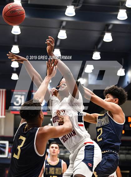 Thumbnail 2 in Modesto Christian vs. St. John Bosco (MaxPreps/DLS MLK Classic) photogallery.