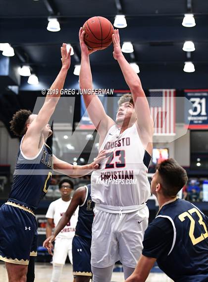 Thumbnail 2 in Modesto Christian vs. St. John Bosco (MaxPreps/DLS MLK Classic) photogallery.